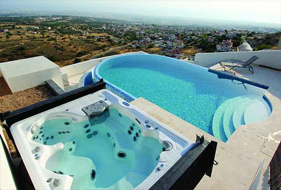 display larger image